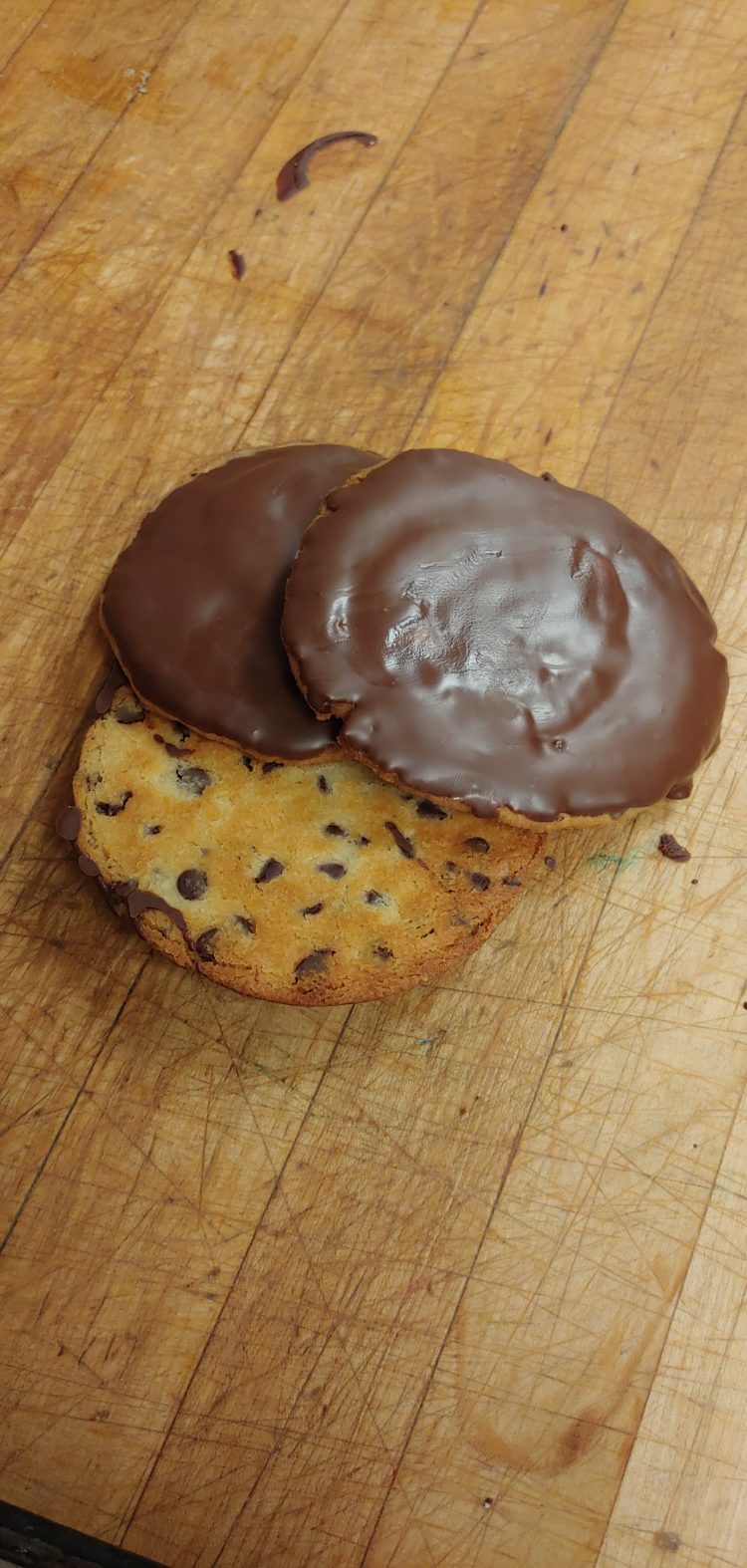 chocolate-chunk-cookie-white-rock-surrey bakery