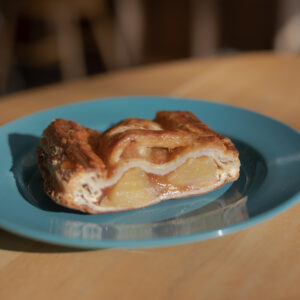 delicious-apple-slice-baked-good-white-rock-south-surrey-hillcrest-bakery
