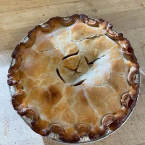 best-deep-dish-apple-pie-white-rock-surrey-bakery