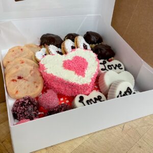 valentines-day-dessert-box-best-gift-surrey-white-rock-bakery-hillcrest