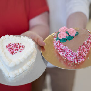 best-heart-shaped-cake-for-two-valentines-day-white-rock-surrey