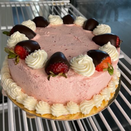 Strawberry Delight Cake