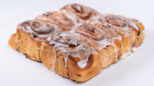 Iced Cinnamon Buns - 6 Pack