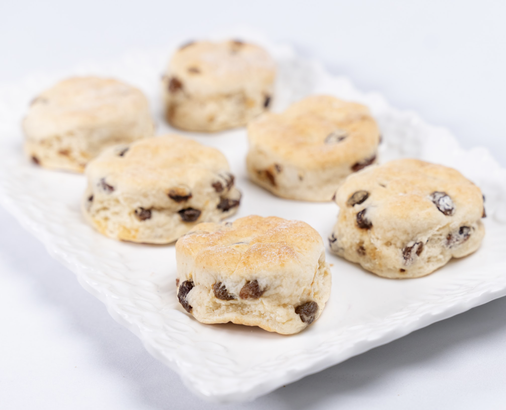 Raisin Baking Powder Biscuits – (6 Pack)