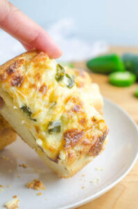 Cheese & Jalapeño Buns (6 Pack)